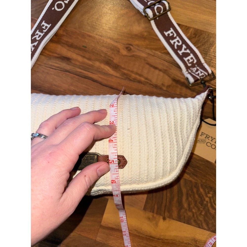 FRYE AND CO Spencer Sling Natural White Ribbed Shoulder Bag Crossbody Bag NEW - Picture 6 of 6